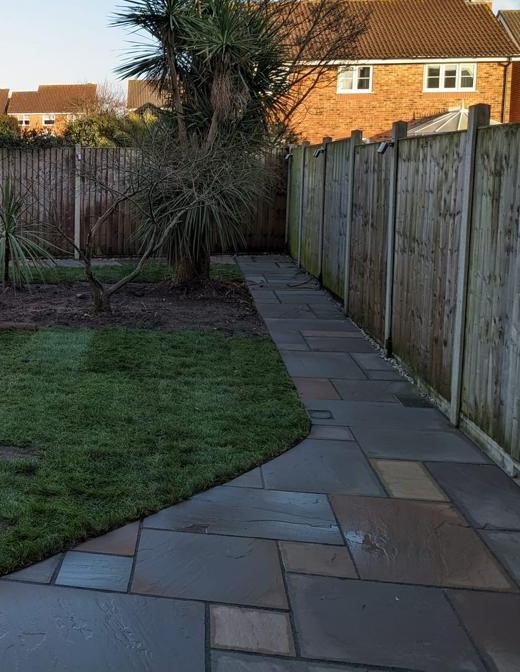 Common FAQ’s on why Sandstone Slabs are the best for paving gardens in